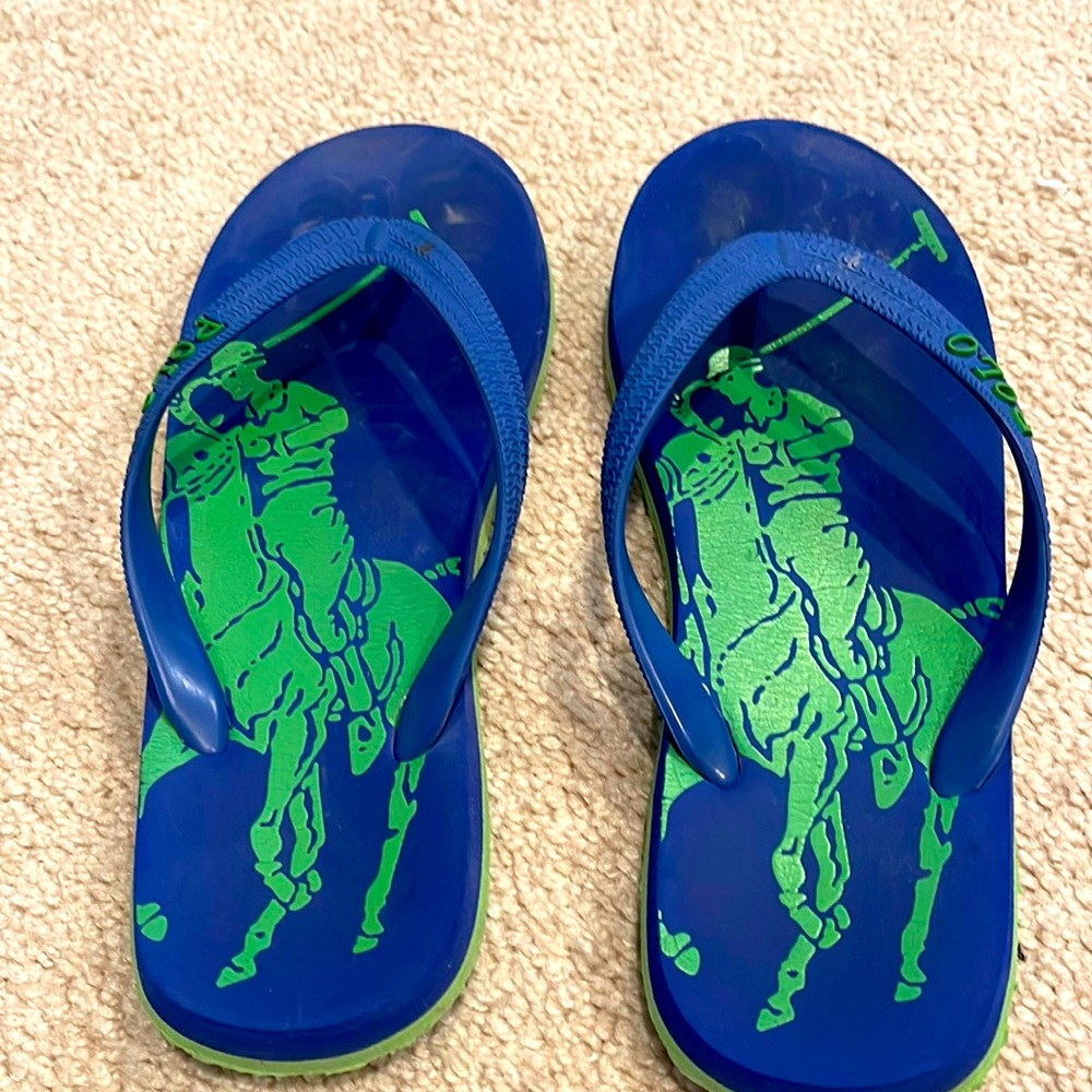 Ralph Lauren polo flip flops sz 4-5
